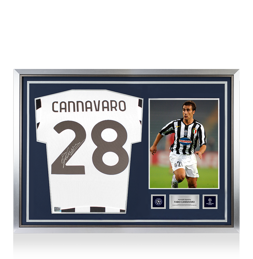 Maglia Home Juventus 2021-22 ufficiale della UEFA Champions League autografata da Fabio Cannavaro e incorniciata dall&#39;eroe