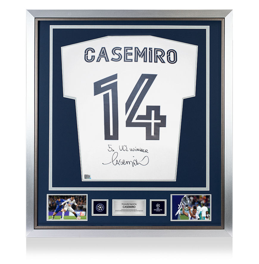 Casemiro Offizielle Rückseite der UEFA Champions League, signiertes und gerahmtes Real Madrid 2020-21 Heimtrikot mit der Aufschrift „5x UCL Winner“.