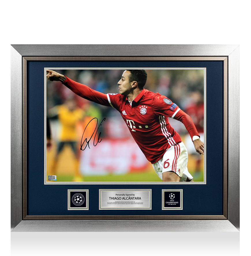 Thiago Alcantara OFICIAL Liga de Campeones de la UEFA firmó y enmarcó FC Bayern Munich Foto: Estrella